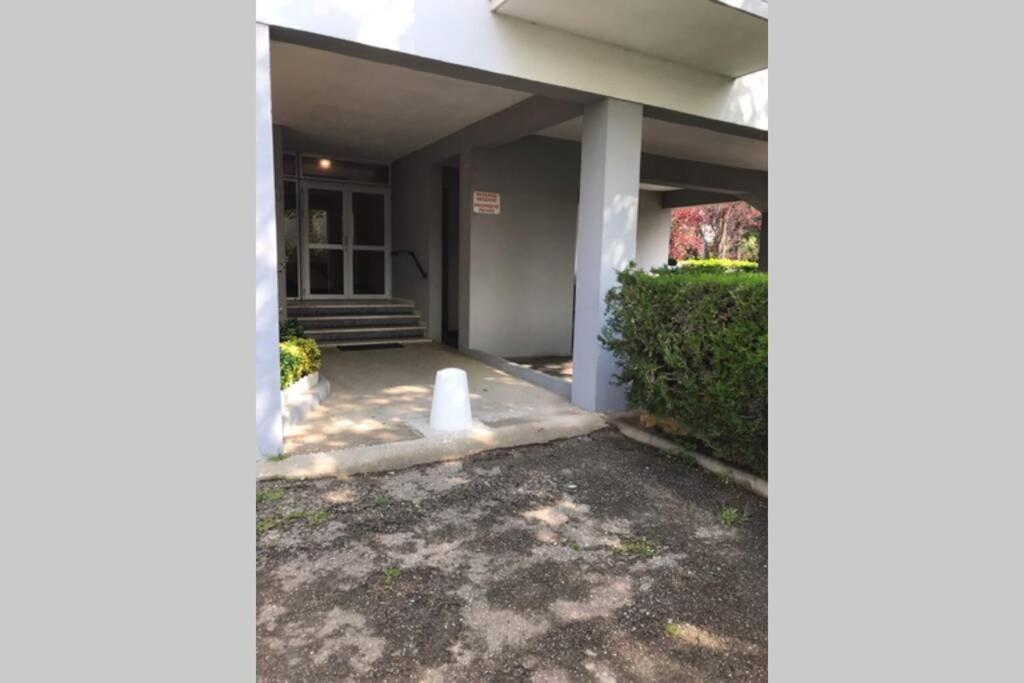 Bel Appartement Avec Vue Et Parking Prive بزييه المظهر الخارجي الصورة
